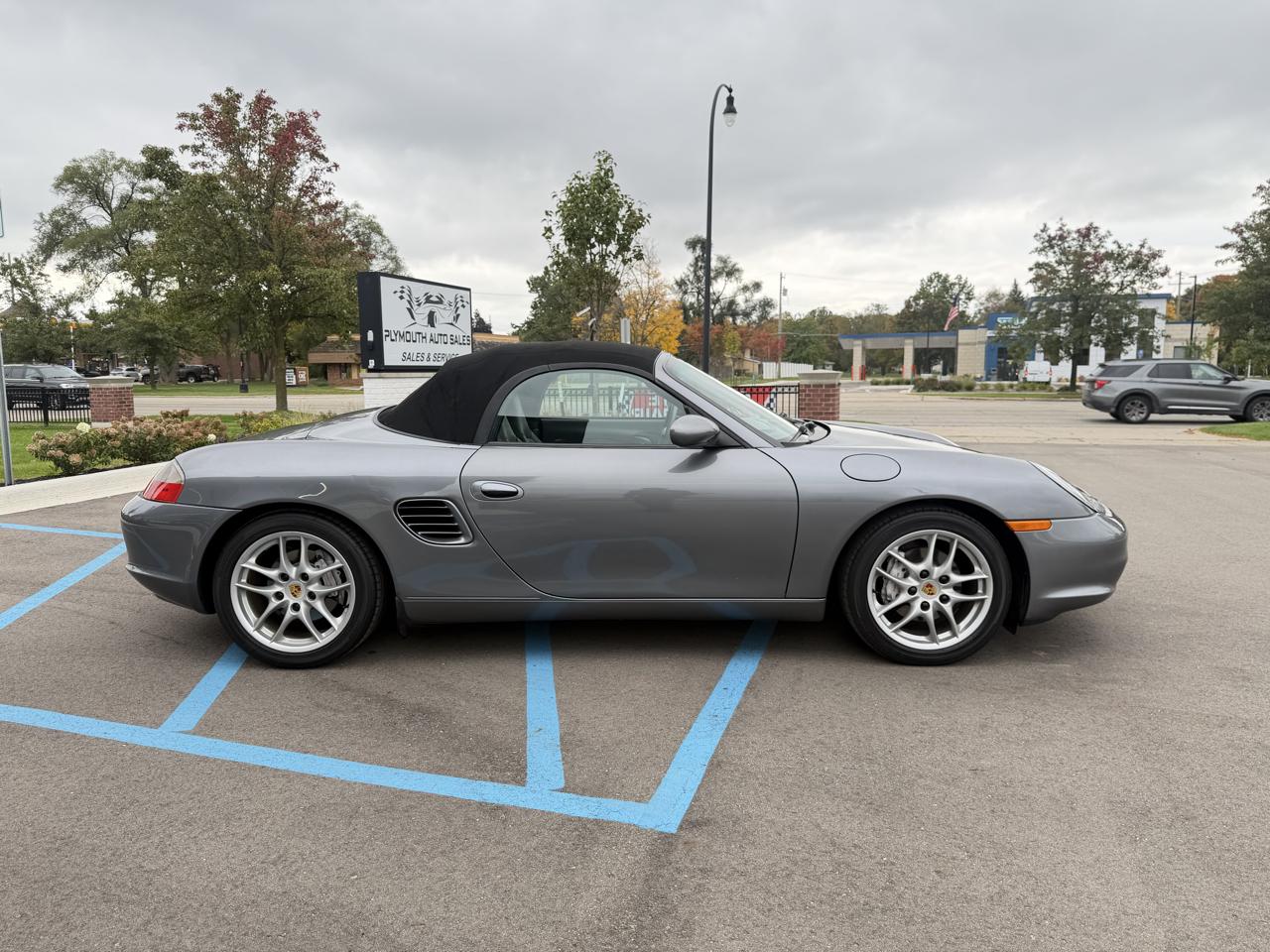 Porsche Boxster photo 4