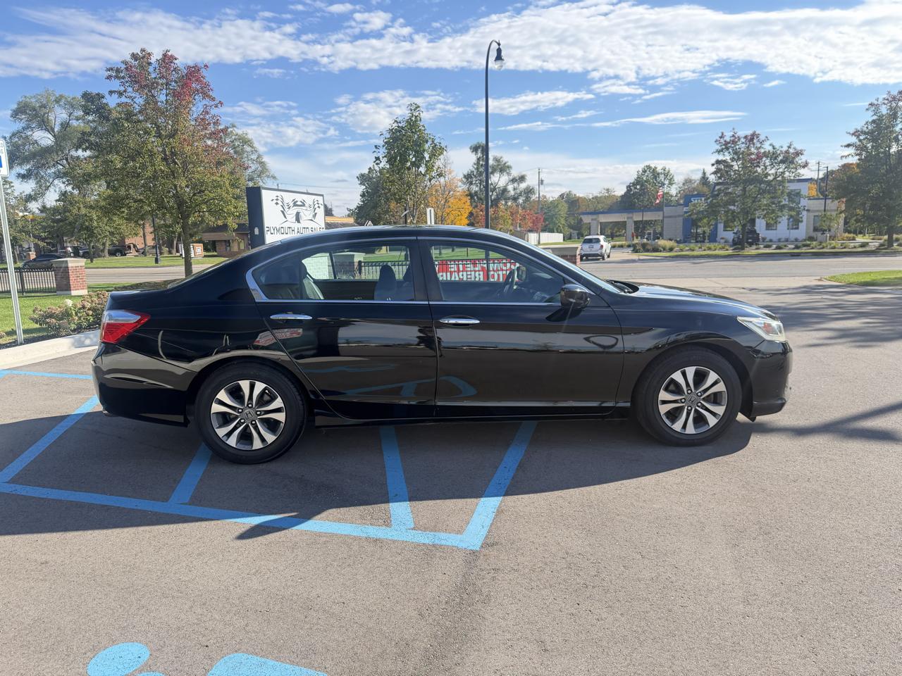 Honda Accord photo 4