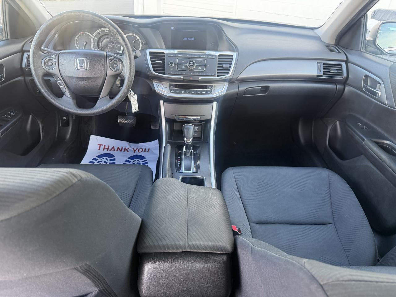Honda Accord photo 10