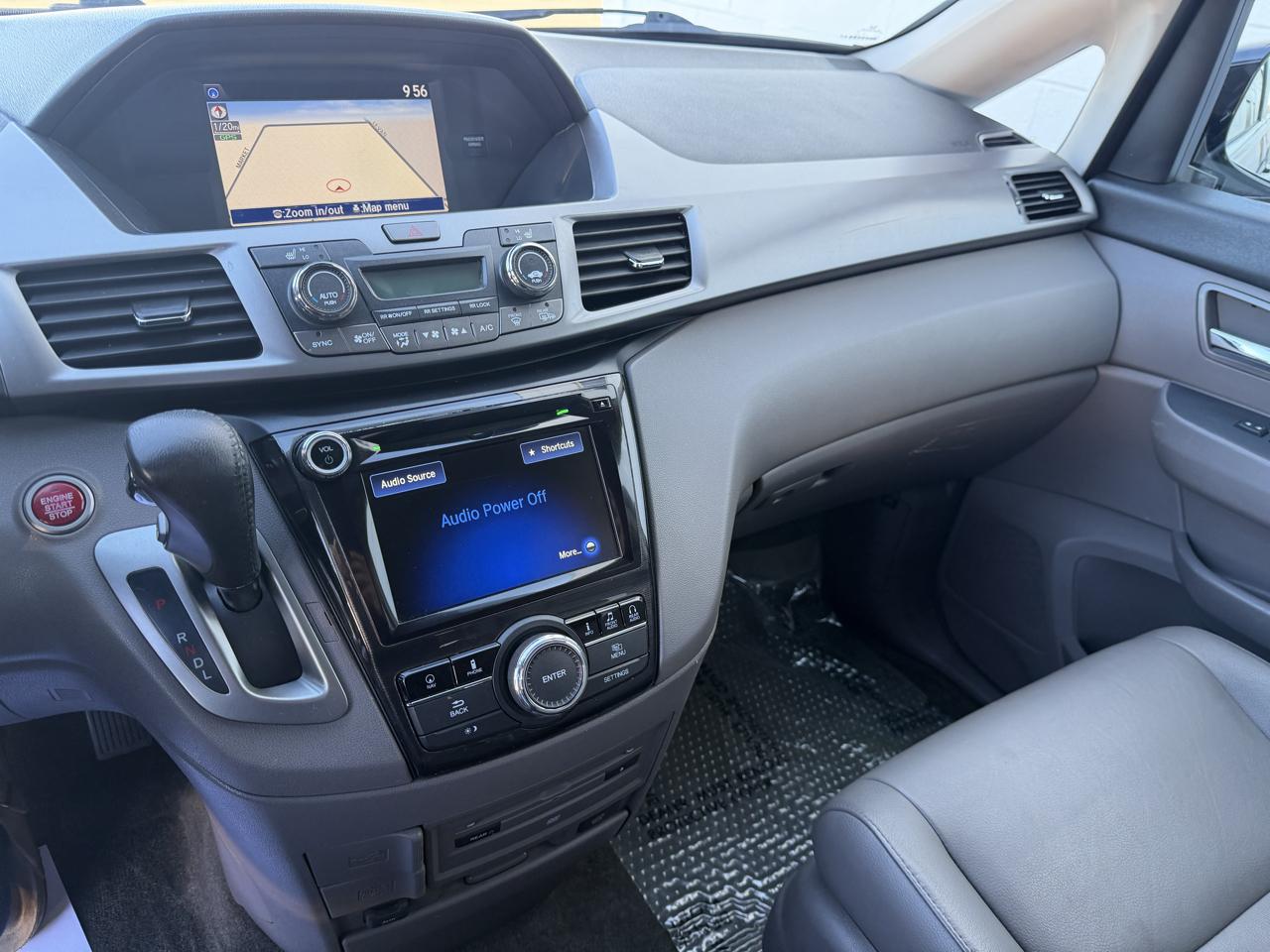 Honda Odyssey photo 12