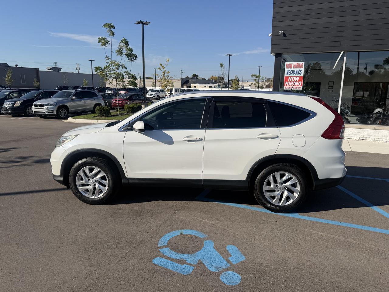 Honda CR-V photo 8