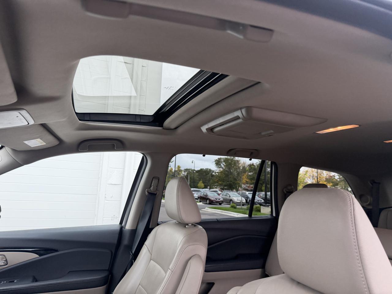 Honda Pilot photo 14