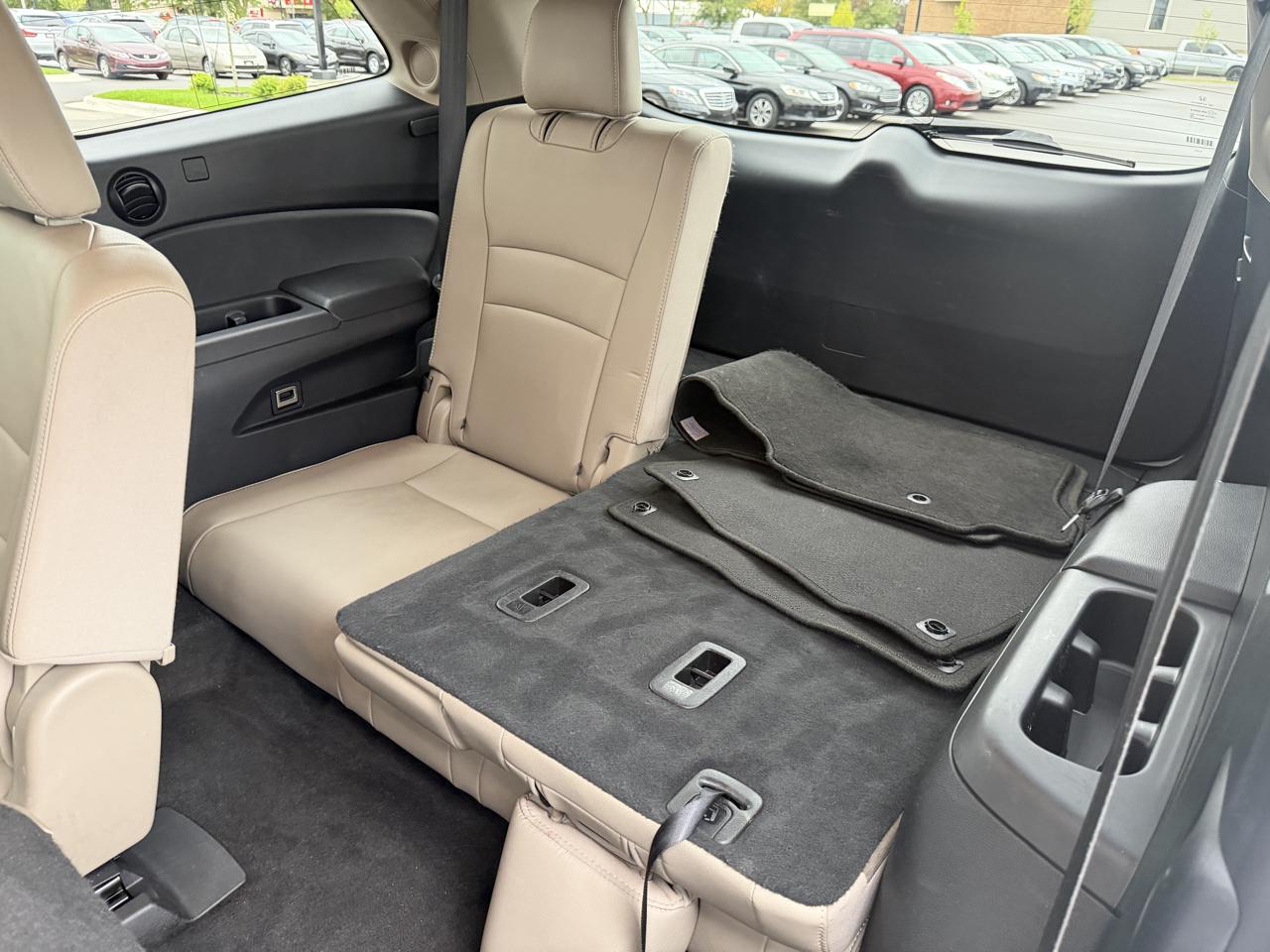 Honda Pilot photo 17