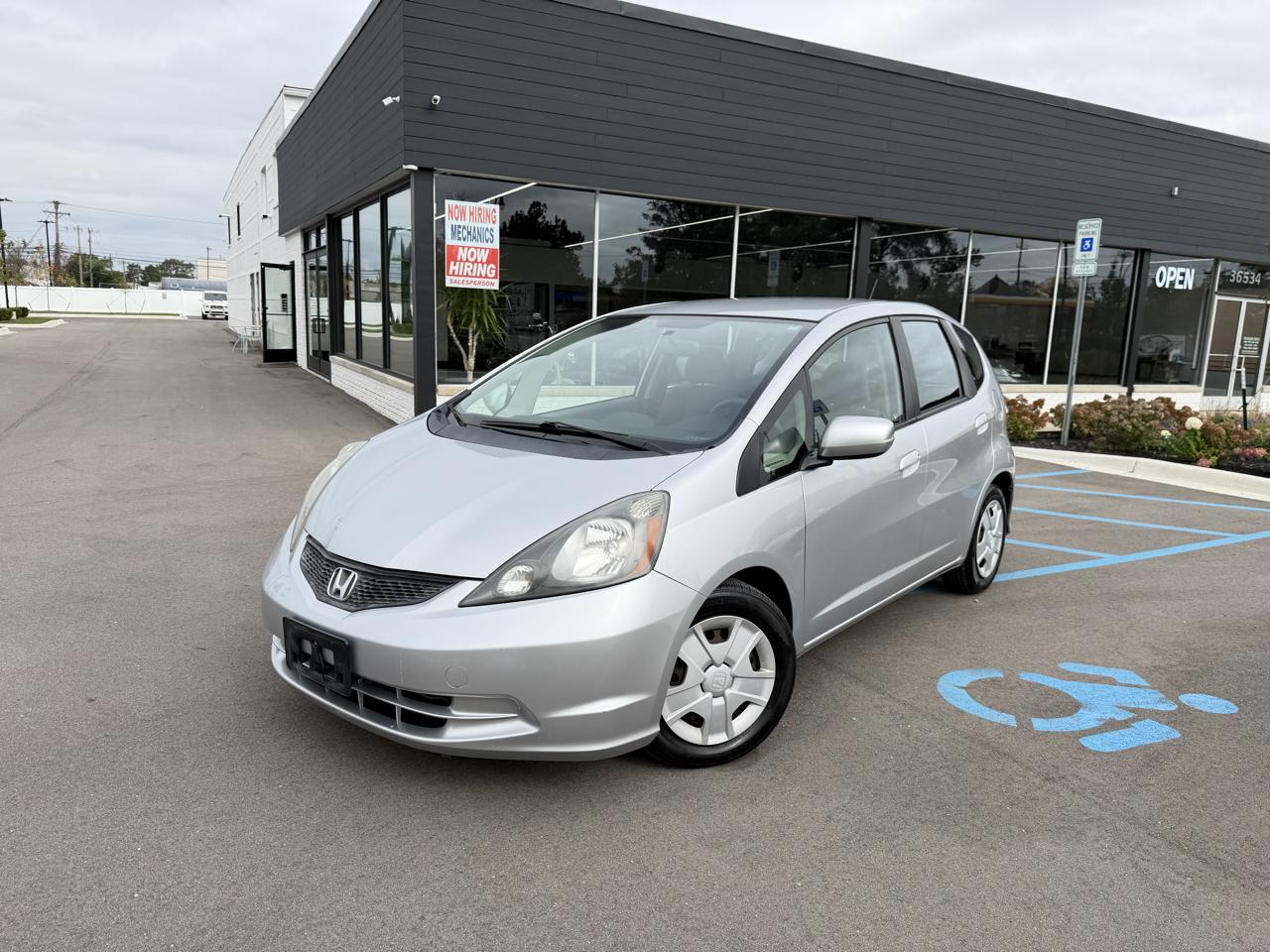2013 Honda Fit 5-Speed AT