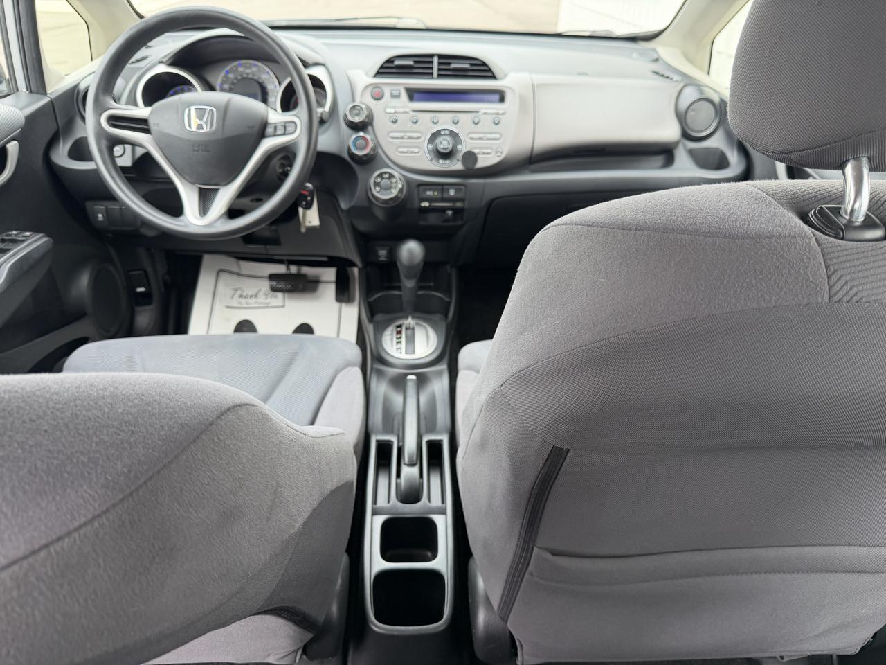 Honda Fit photo 10