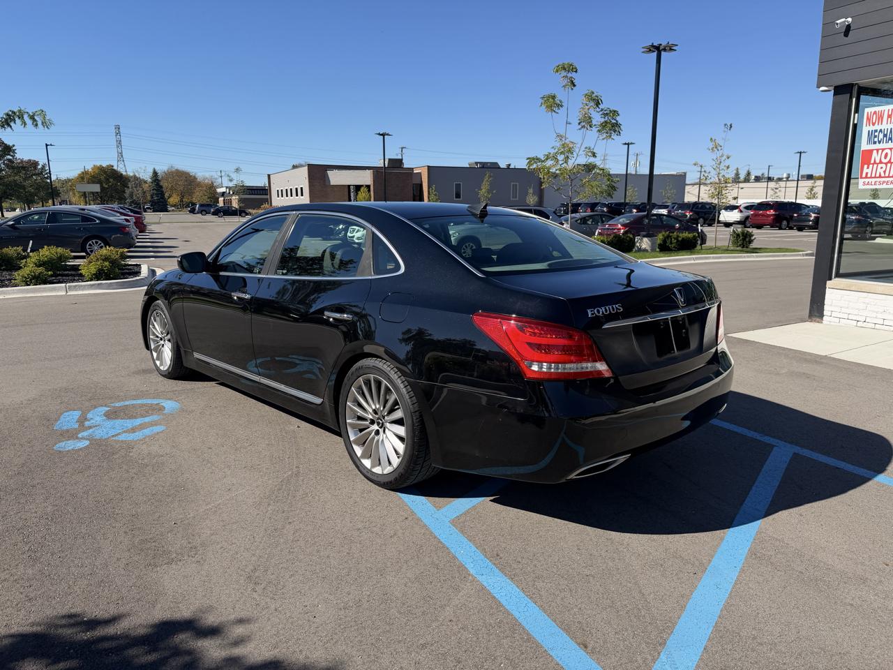 Hyundai Equus Signature 2014