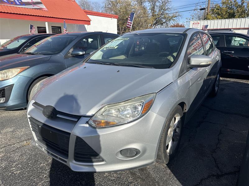 Ford Focus photo 2