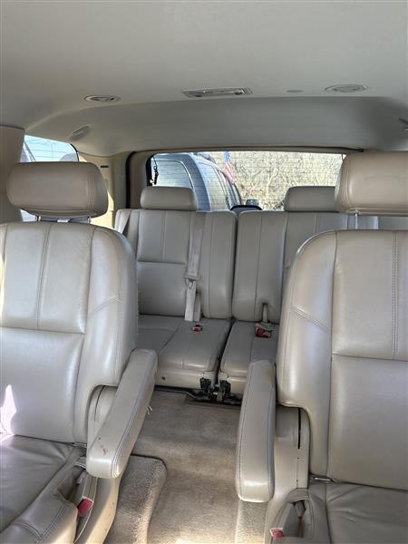 Chevrolet Tahoe 2WD 4dr 1500 LT 2007