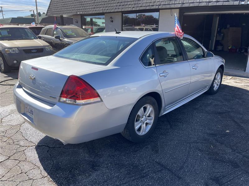 Chevrolet Impala 4dr Sdn LS Retail 2012