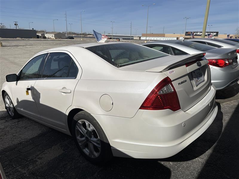 Ford Fusion 4dr Sdn SE FWD 2012