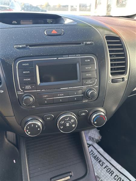 Kia Forte 4dr Sdn Auto LX 2014