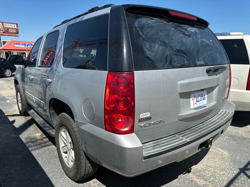 GMC Yukon 4WD 4dr 1500 SLT 2011 GMC Yukon 4WD 4dr 1500 SLT 2011