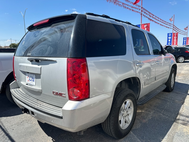 GMC Yukon 4WD 4dr 1500 SLT 2011 GMC Yukon 4WD 4dr 1500 SLT 2011