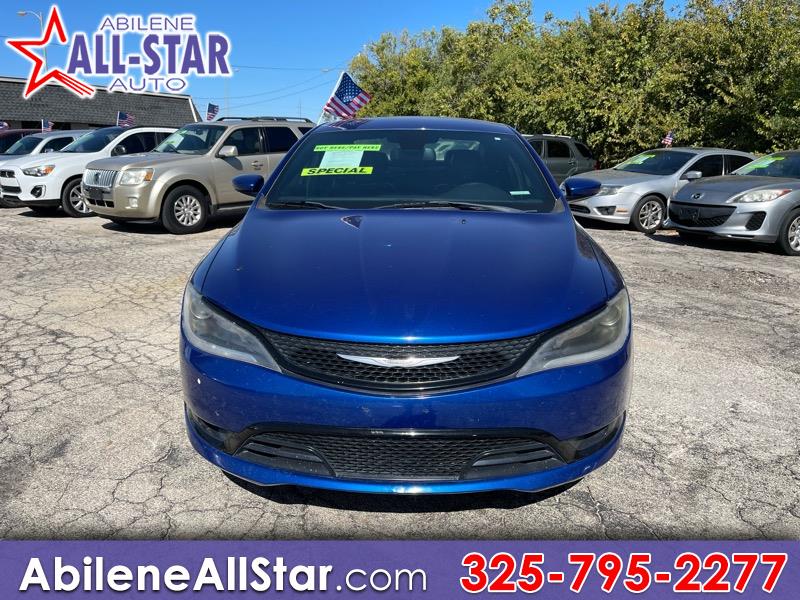 2016 Chrysler 200 4dr Sdn S FWD
