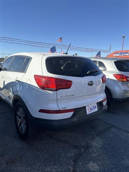 Kia Sportage AWD 4dr LX 2016