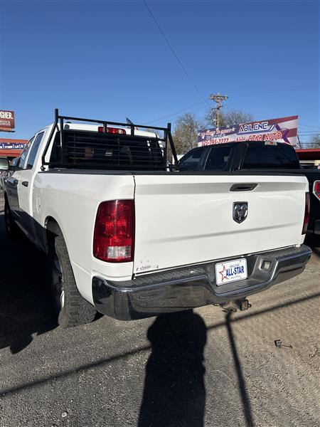 RAM 1500 Tradesman 4x2 Quad Cab 6'4" Box 2018