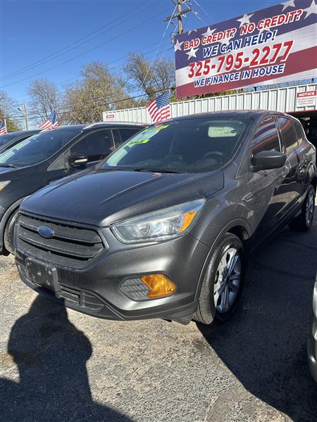 Ford Escape S FWD 2017