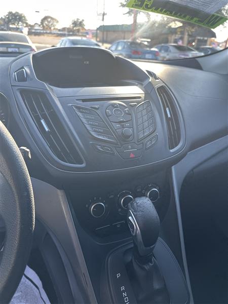 Ford Escape FWD 4dr SE 2016