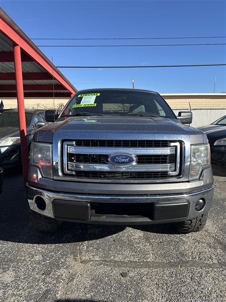Ford F-150 2WD SuperCrew 145" XLT 2013