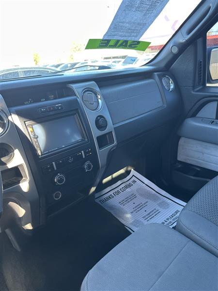 Ford F-150 2WD SuperCrew 145" Platinum 2012