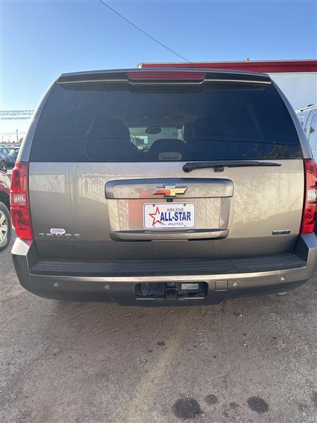 Chevrolet Tahoe 4WD 4dr 1500 LT 2011