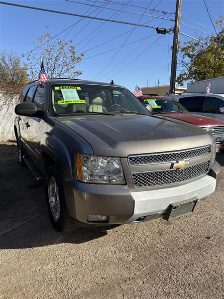 Chevrolet Tahoe 4WD 4dr 1500 LT 2011
