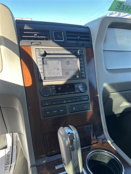 Lincoln Navigator 2WD 4dr 2012