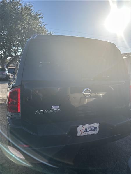 Nissan Armada 2WD 4dr SV 2013