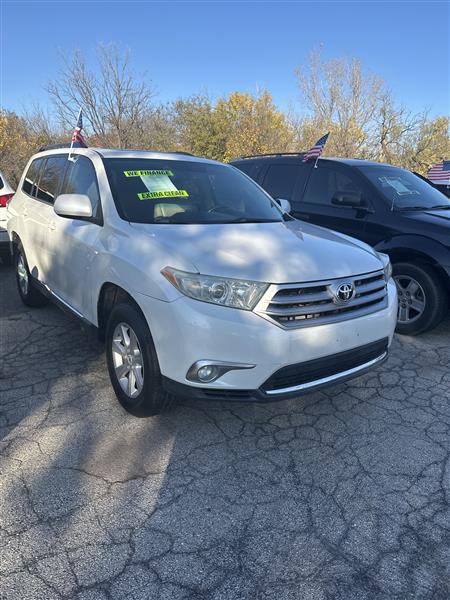 Toyota Highlander FWD 4dr V6 Base (Natl) 2011