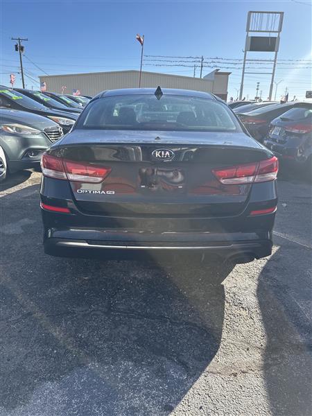 Kia Optima LX Auto 2020