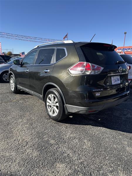 Nissan Rogue FWD 4dr SV 2015