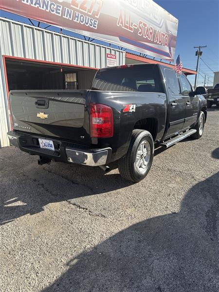 Chevrolet Silverado 1500 4WD Crew Cab 143.5" LT 2010