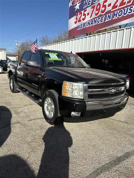 Chevrolet Silverado 1500 4WD Crew Cab 143.5" LT 2010