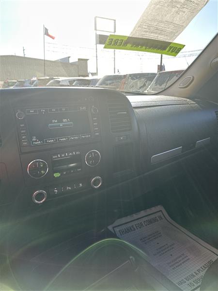 Chevrolet Silverado 1500 4WD Crew Cab 143.5" LT 2010