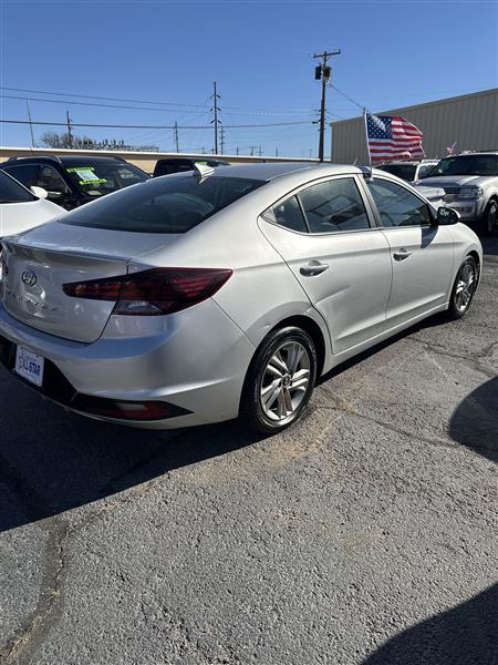 Hyundai Elantra SEL Auto 2019