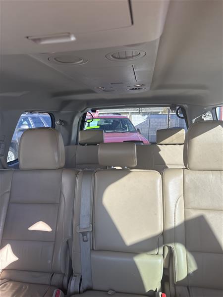 Nissan Armada 2WD 4dr SL 2014