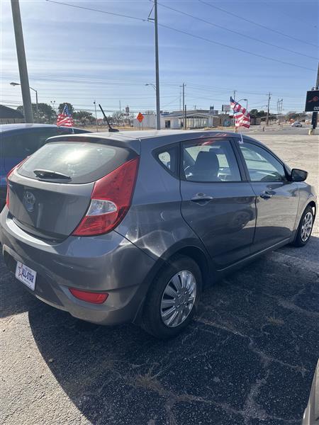 Hyundai Accent 5dr HB Auto GS 2014