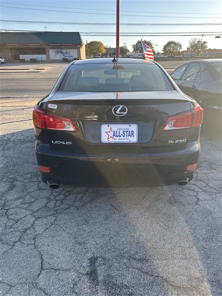 Lexus IS 250 4dr Sport Sdn Man RWD 2009