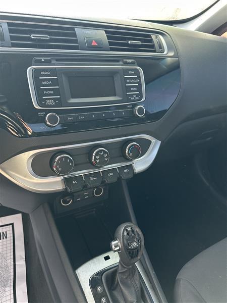 Kia Rio 4dr Sdn Auto LX 2016