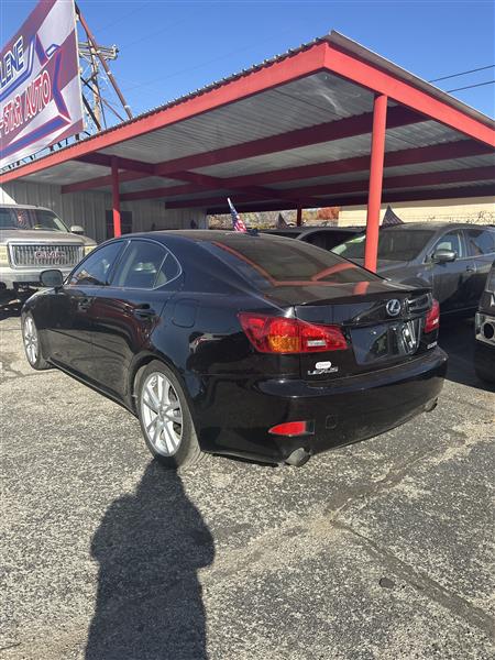 Lexus IS 250 4dr Sport Sdn Manual RWD 2007