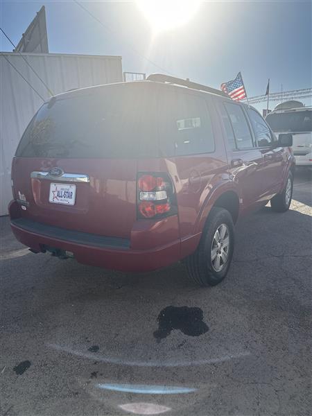Ford Explorer RWD 4dr XLT 2010