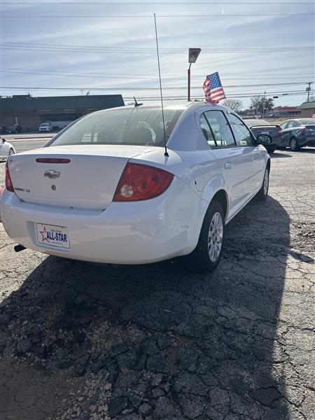 Chevrolet Cobalt 4dr Sdn LS 2009
