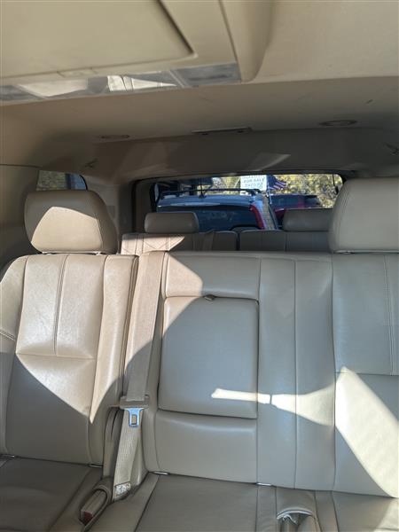 Chevrolet Tahoe 2WD 4dr 1500 LT 2012