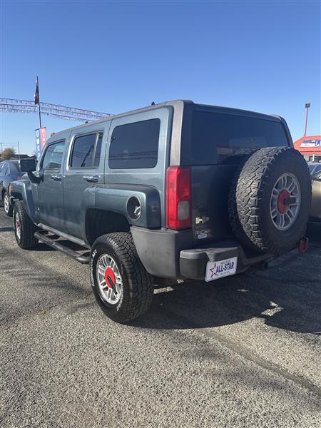 HUMMER H3 4dr 4WD SUV 2006