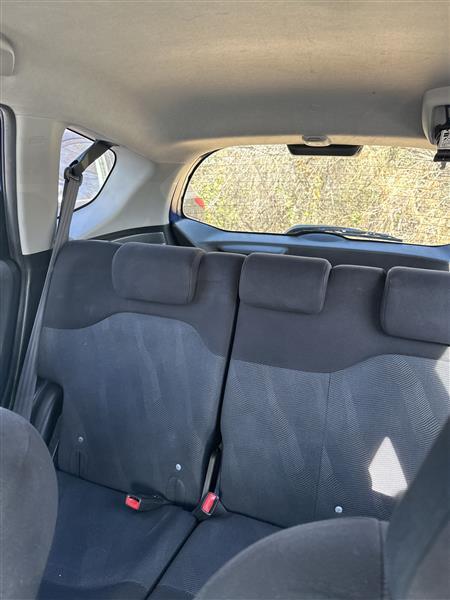 Honda Fit 5dr HB Auto Sport 2010