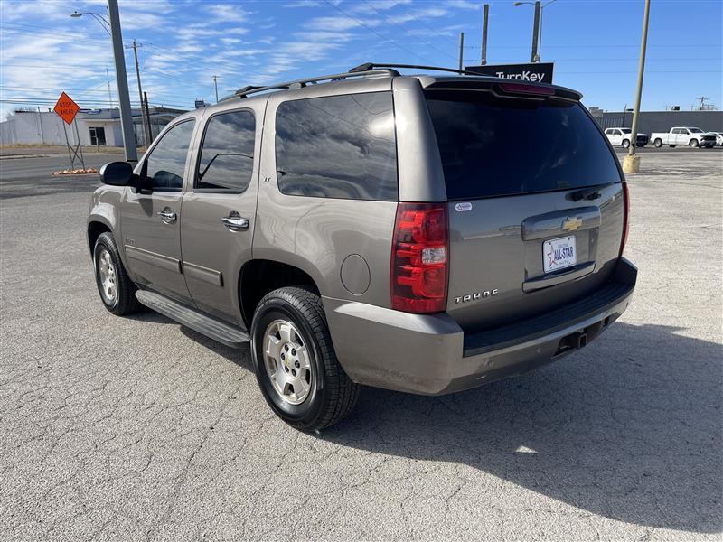 Chevrolet Tahoe 2WD 4dr 1500 LT 2013