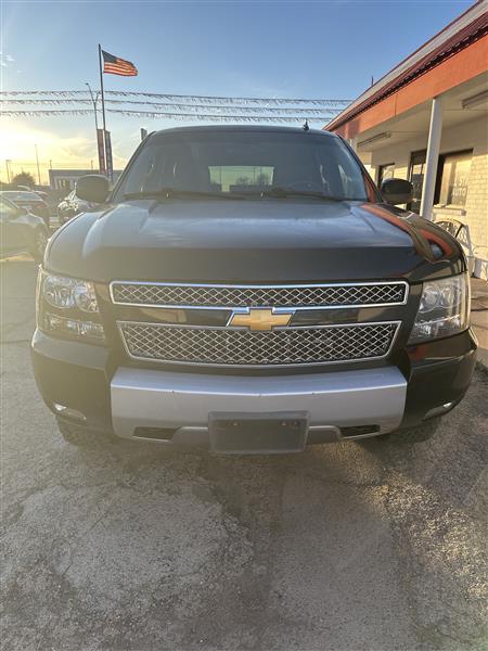 Chevrolet Tahoe 4WD 4dr LT 2014
