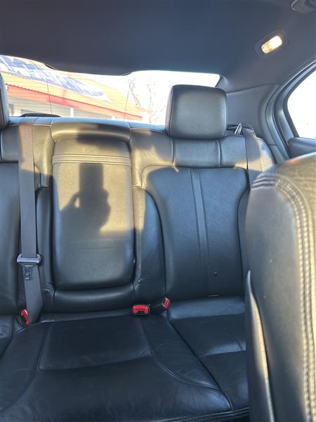 Lincoln MKS 4dr Sdn 3.7L FWD 2013