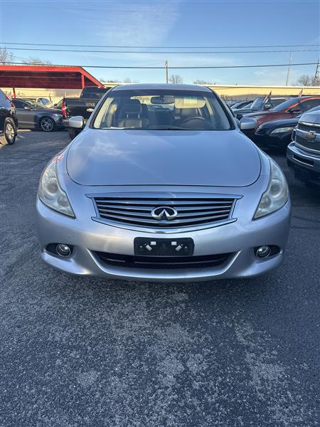 Infiniti G37 Sedan 4dr x AWD 2013