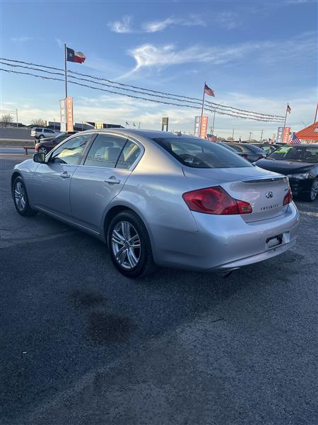 Infiniti G37 Sedan 4dr x AWD 2013